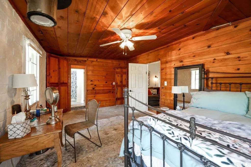 Descanso, CA 91916,24721 Cypress Lane