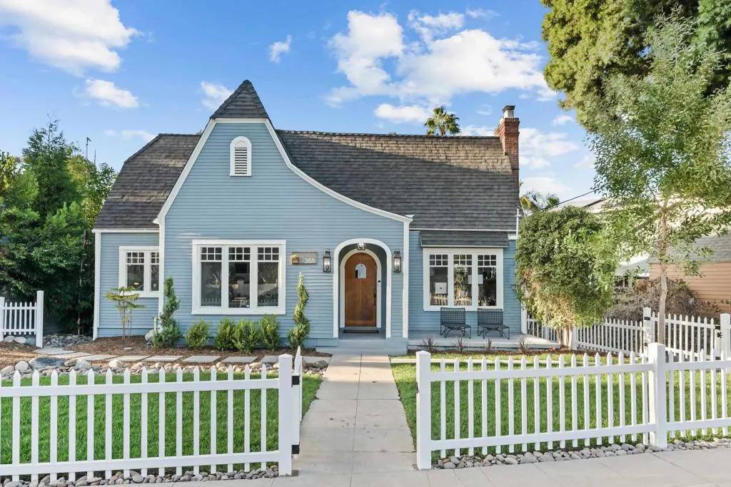 San Diego, CA 92116,3876 Belmont Drive