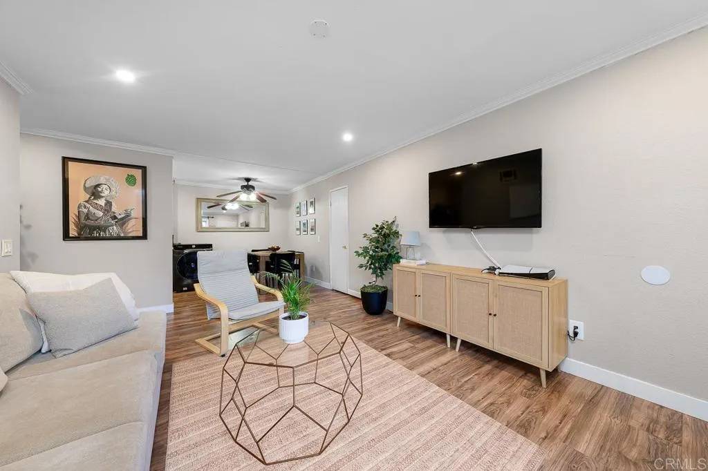 Chula Vista, CA 91911,1547 Broadway #44