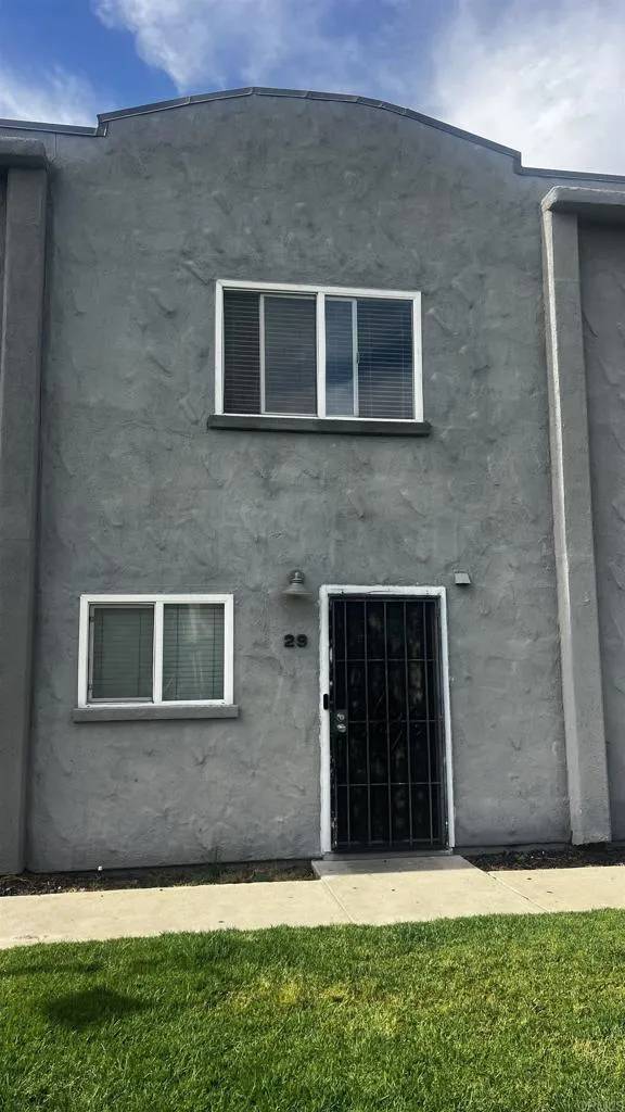 El Cajon, CA 92020,851 S Mollison Avenue #29