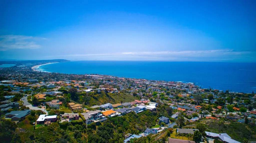 La Jolla, CA 92037,6130 Terryhill Drive