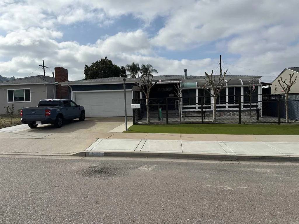 El Cajon, CA 92020,1276 Avocado Avenue