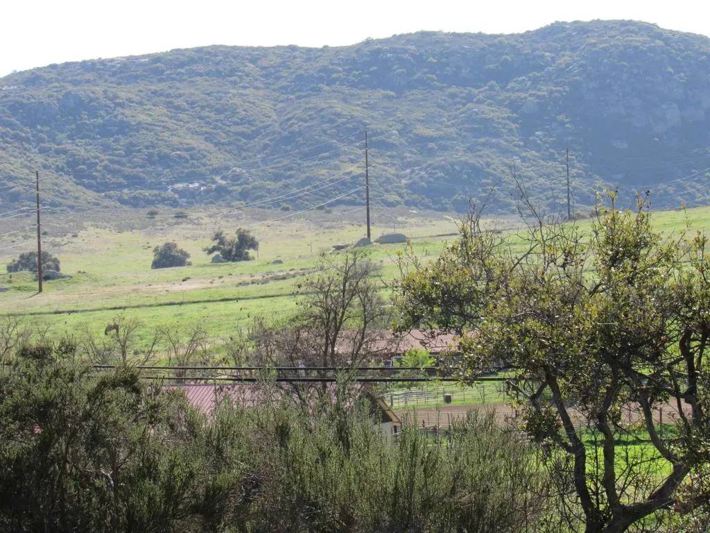 Campo, CA 91906,1899 Lake Morena