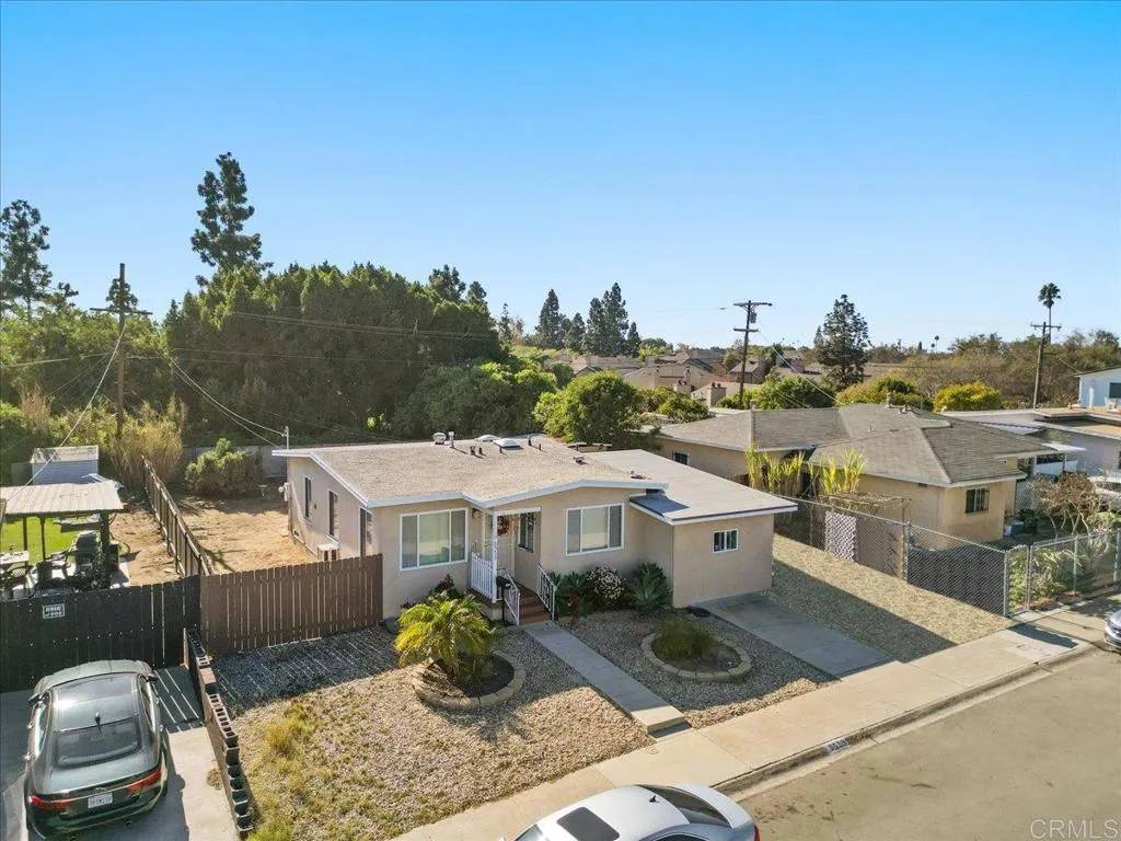 San Diego, CA 92115,6553 Lemarand Avenue