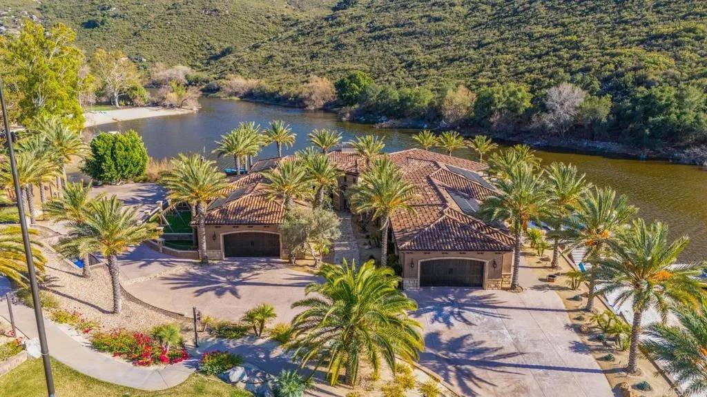 Alpine, CA 91901,4065 Via Palo Verde Lago