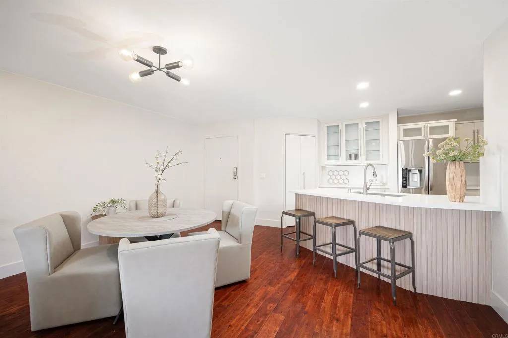 San Diego, CA 92116,4545 Arizona Street #302