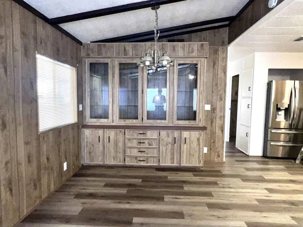 Hemet, CA 92543,575 S Lyon #155