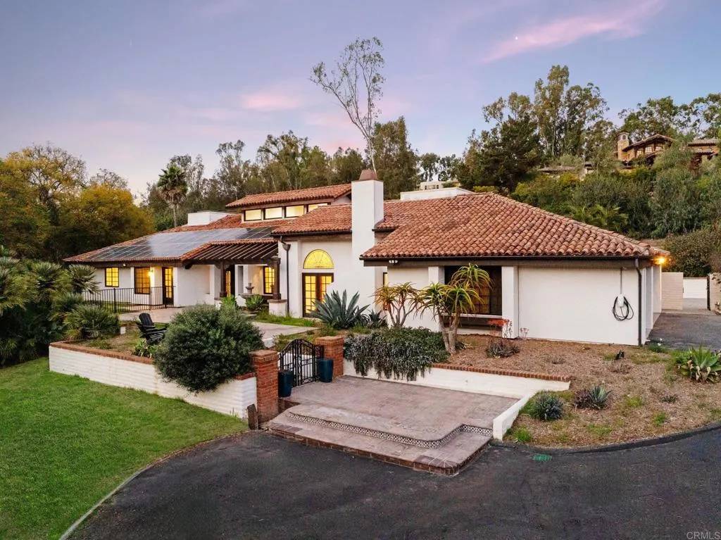 Rancho Santa Fe, CA 92067,4610 El Nido