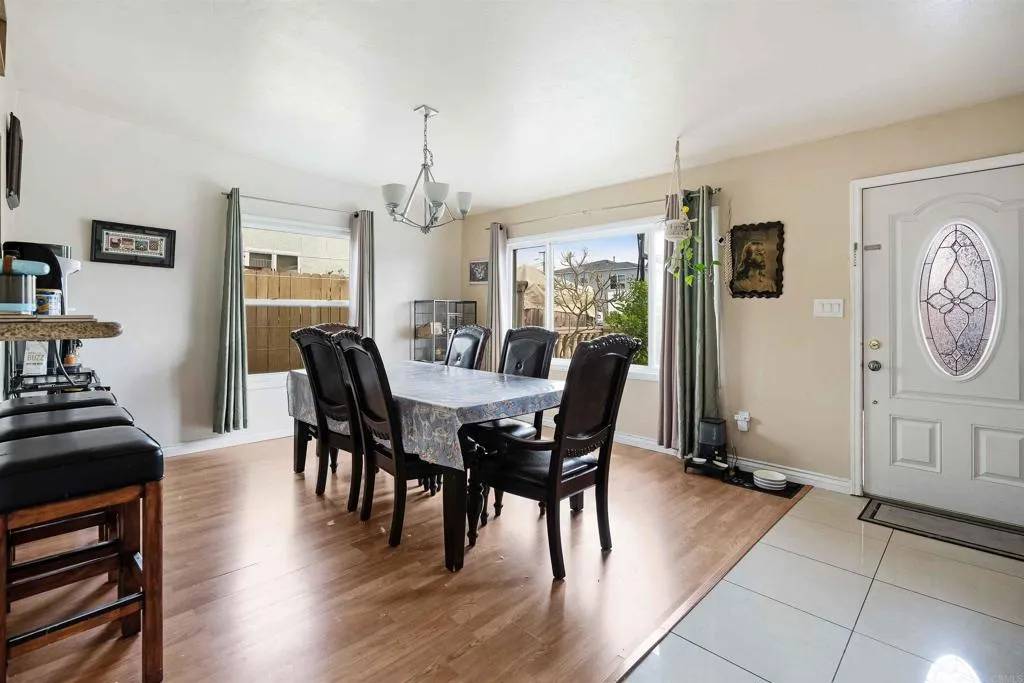 San Diego, CA 92113,804 S 37Th Street