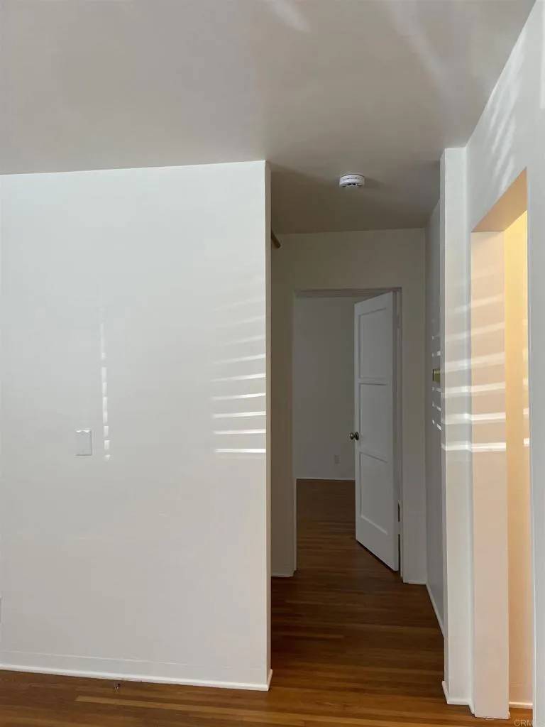 San Diego, CA 92111,7126 HYATT Street