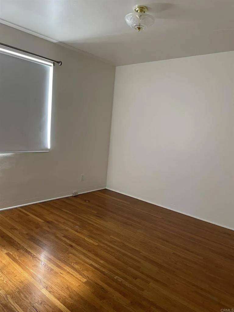 San Diego, CA 92111,7126 HYATT Street