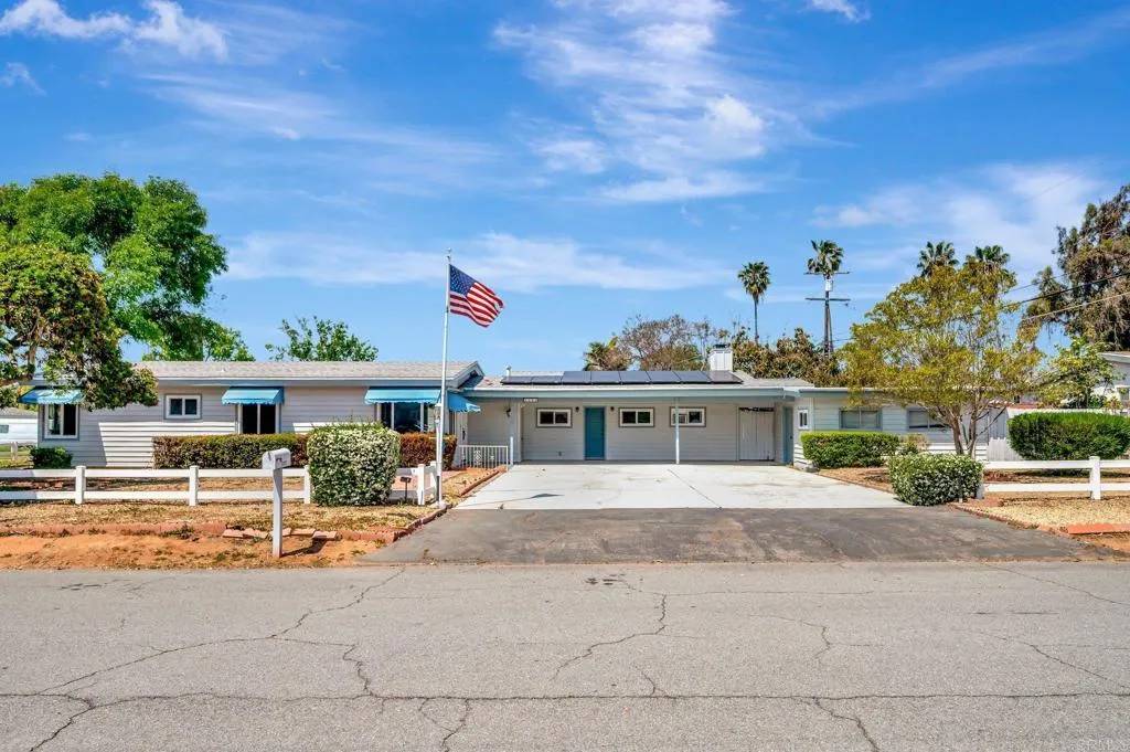 Bonita, CA 91902,3205 Mesa Verde