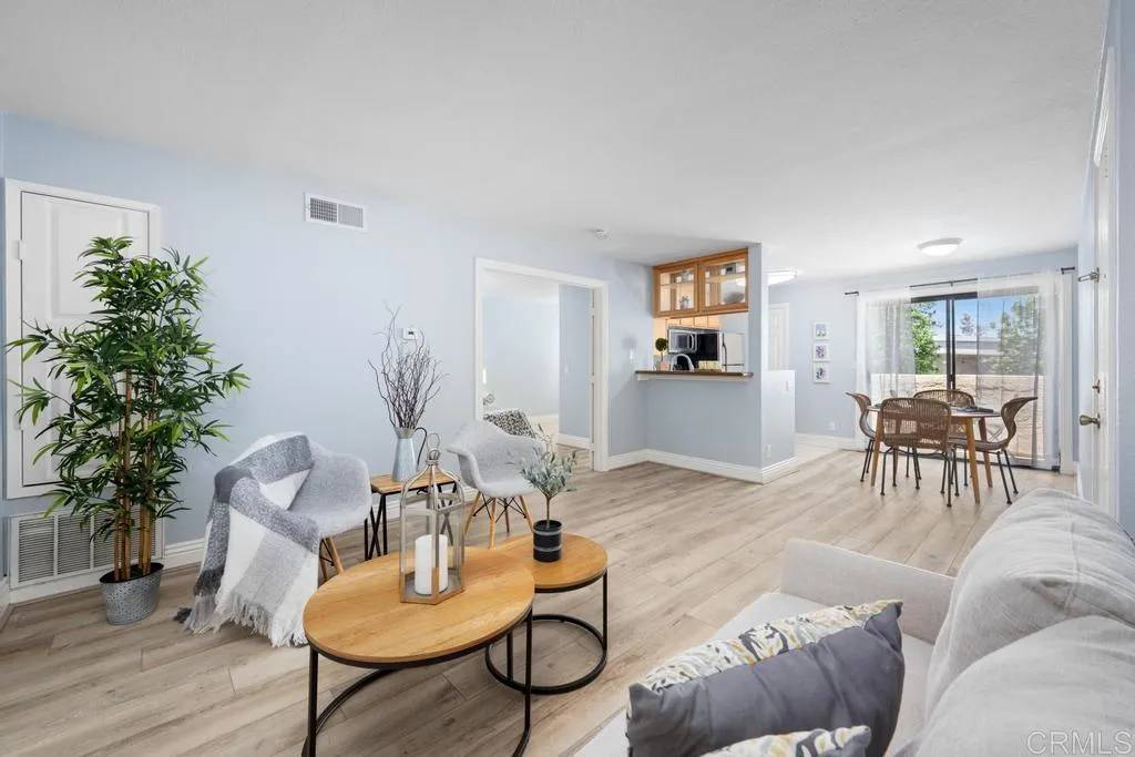 Santee, CA 92071,8731 Graves Avenue #13