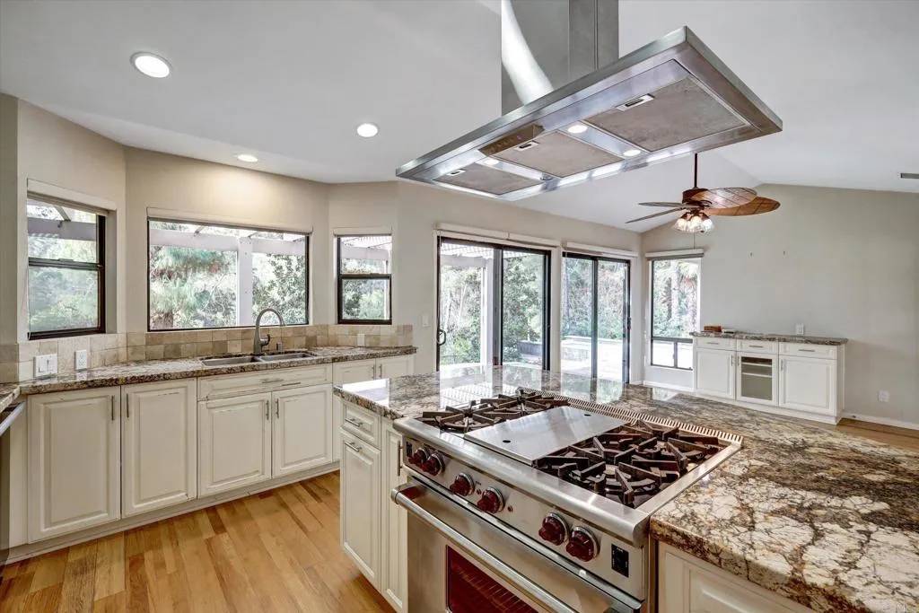 San Diego, CA 92131,10755 Atrium Dr