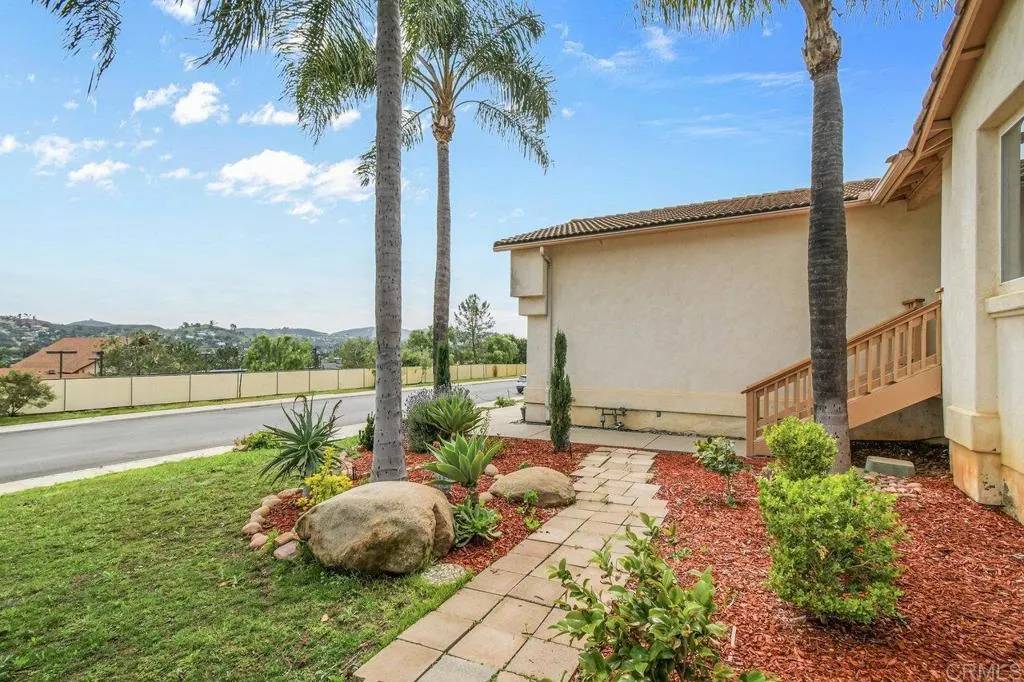Lakeside, CA 92040,13188 Casa Grande Avenue