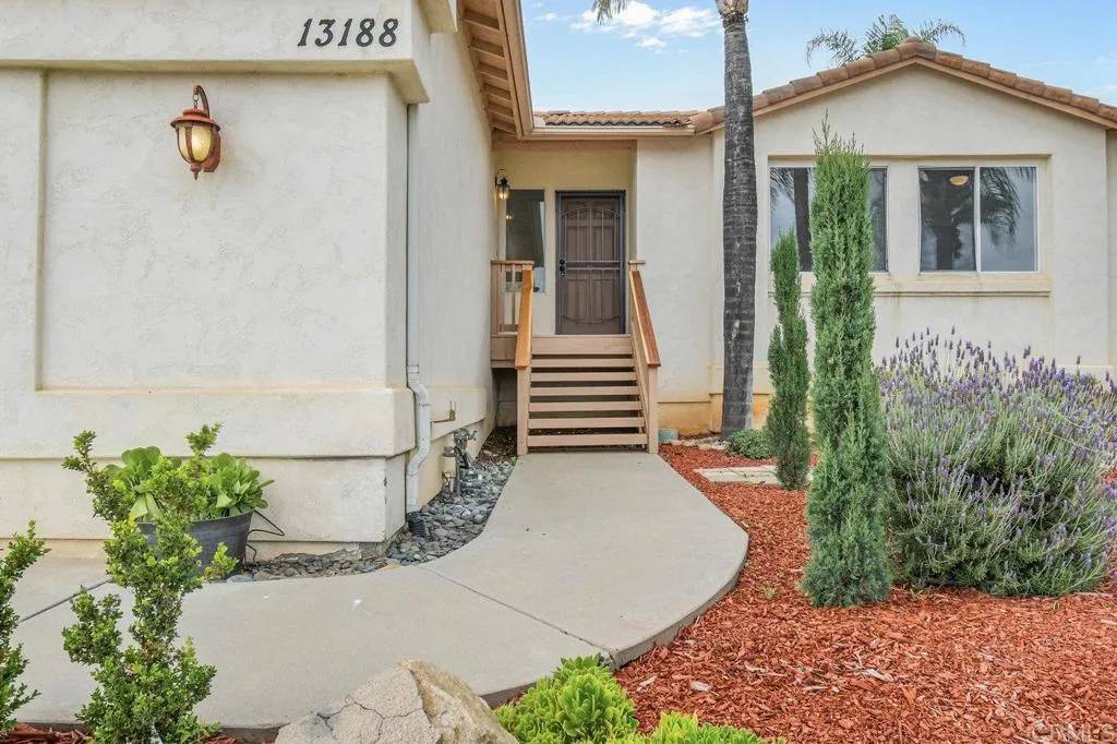 Lakeside, CA 92040,13188 Casa Grande Avenue