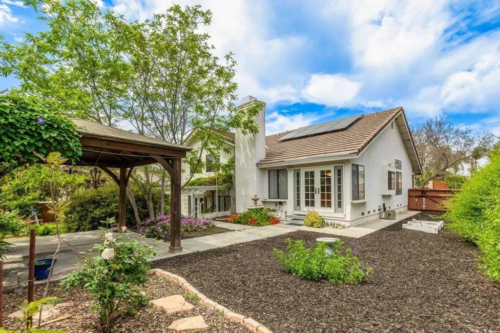 Chula Vista, CA 91913,688 Via Encantada