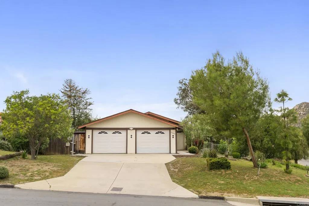 Ramona, CA 92065,15688 Cathedral Way