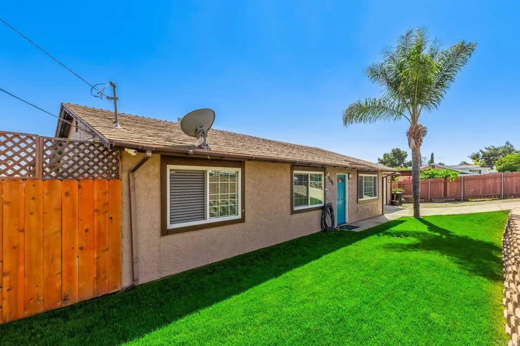 Spring Valley, CA 91977,9549 Piedmont Street