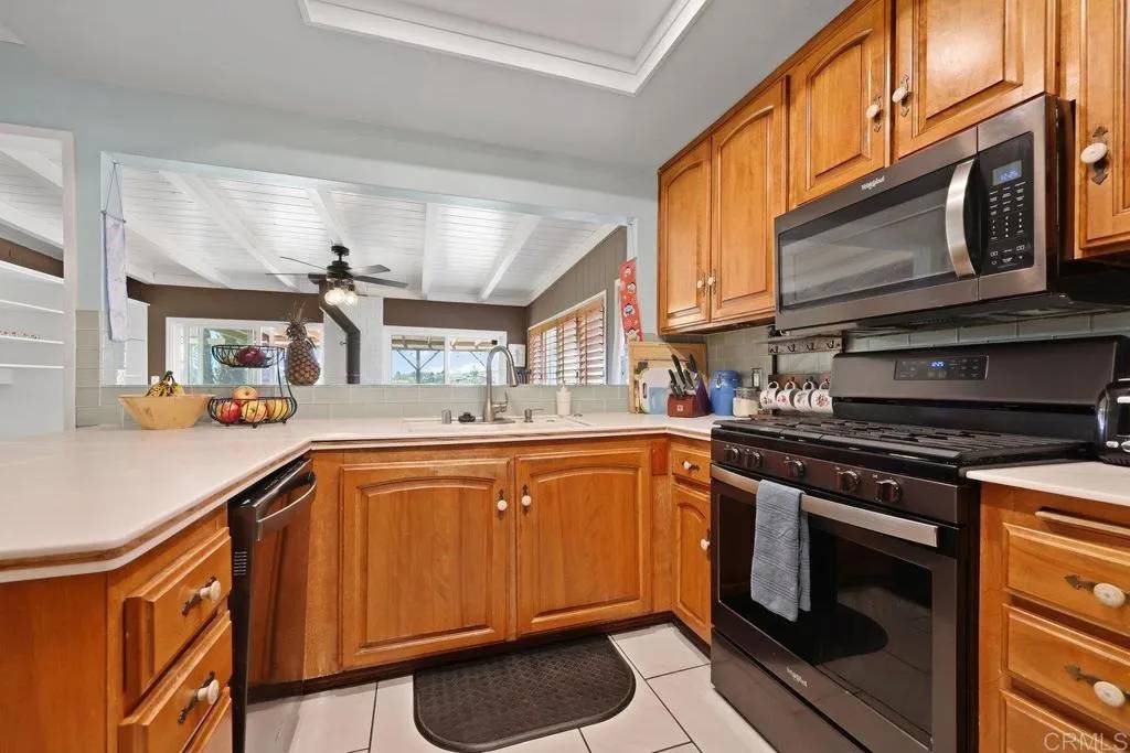 Lemon Grove, CA 91945,7001 Lemonwood Ln