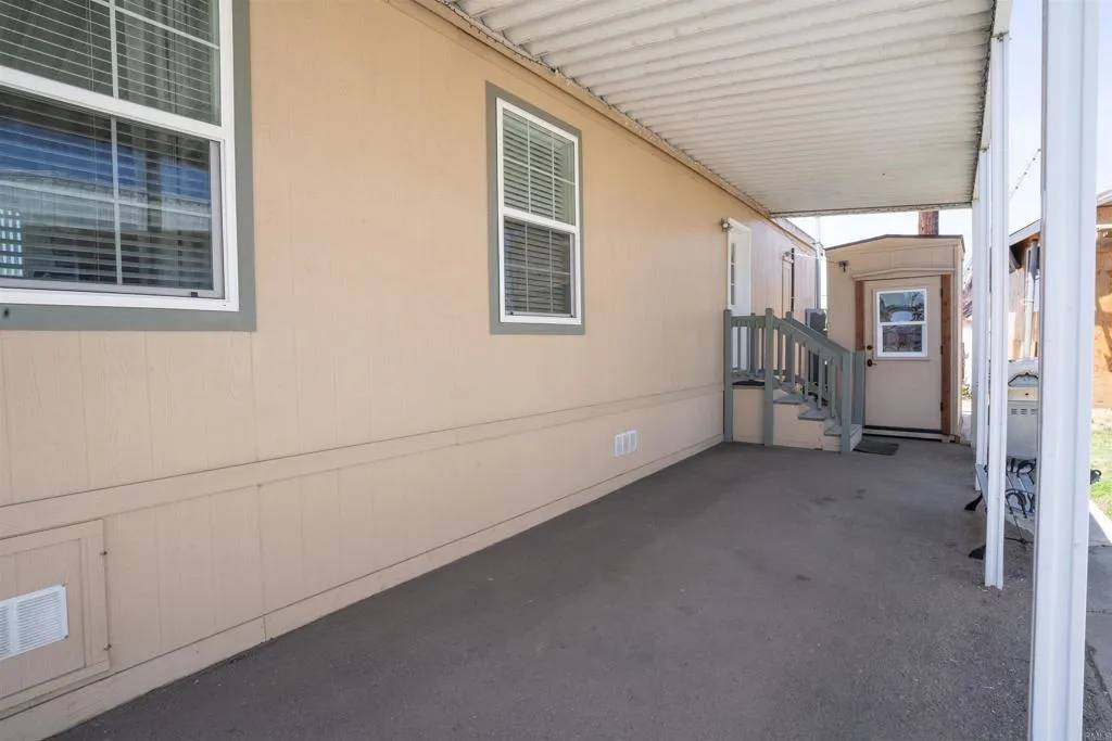 Chula Vista, CA 91910,325 Via Salaria #147