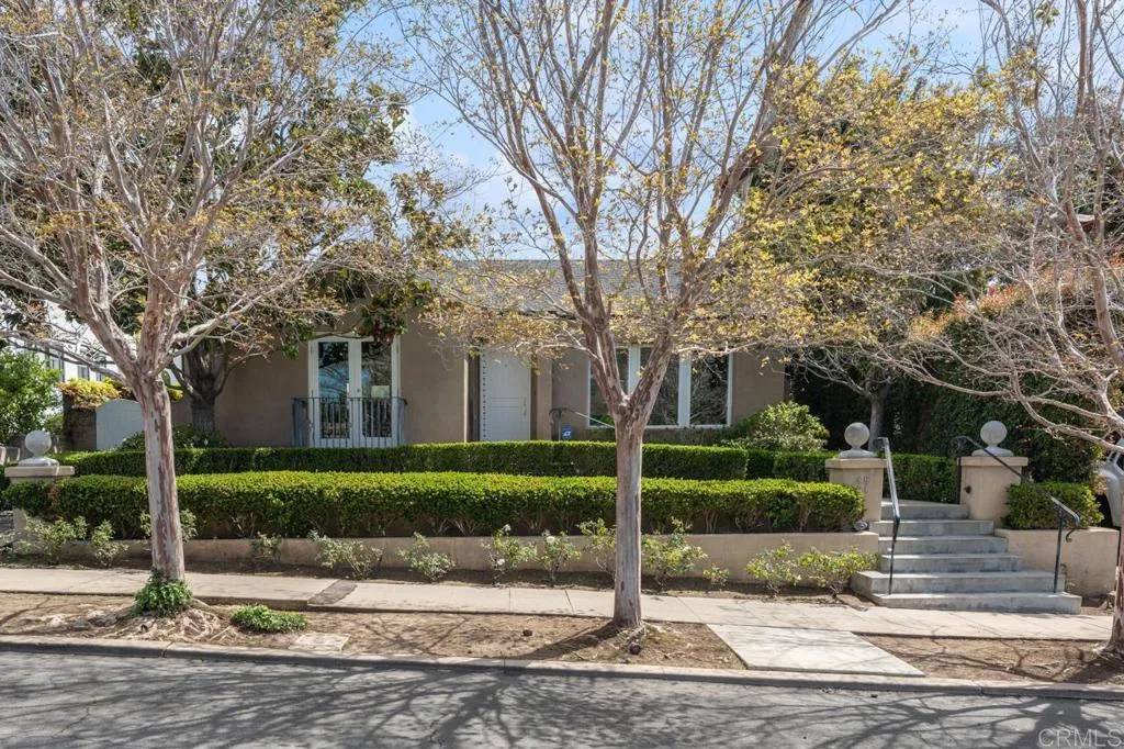 San Diego, CA 92116,4561 Rhode Island Street