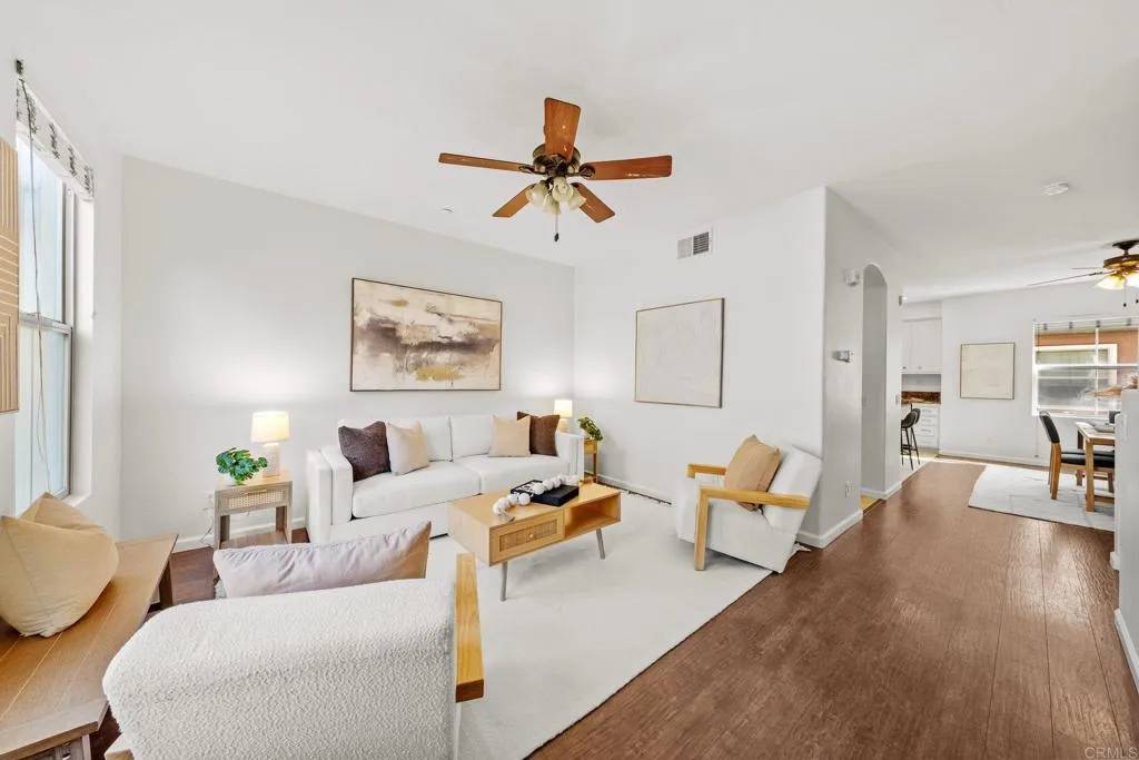 Chula Vista, CA 91913,1295 Blue Jean Way #2