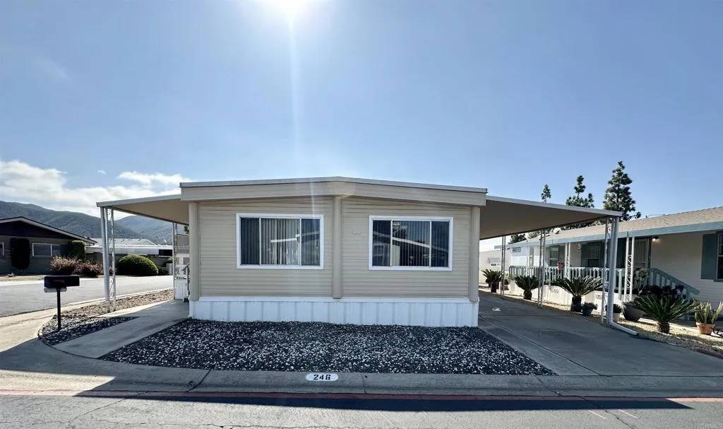Santee, CA 92071,8301 Mission Gorge #246