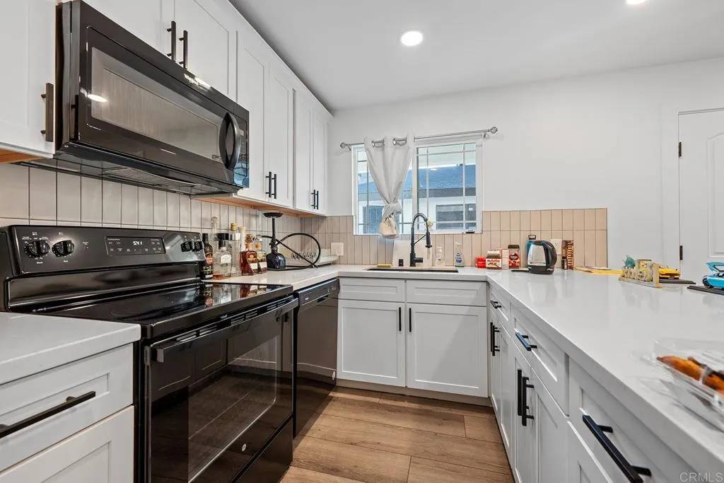 San Diego, CA 92113,1990 Harrison Avenue