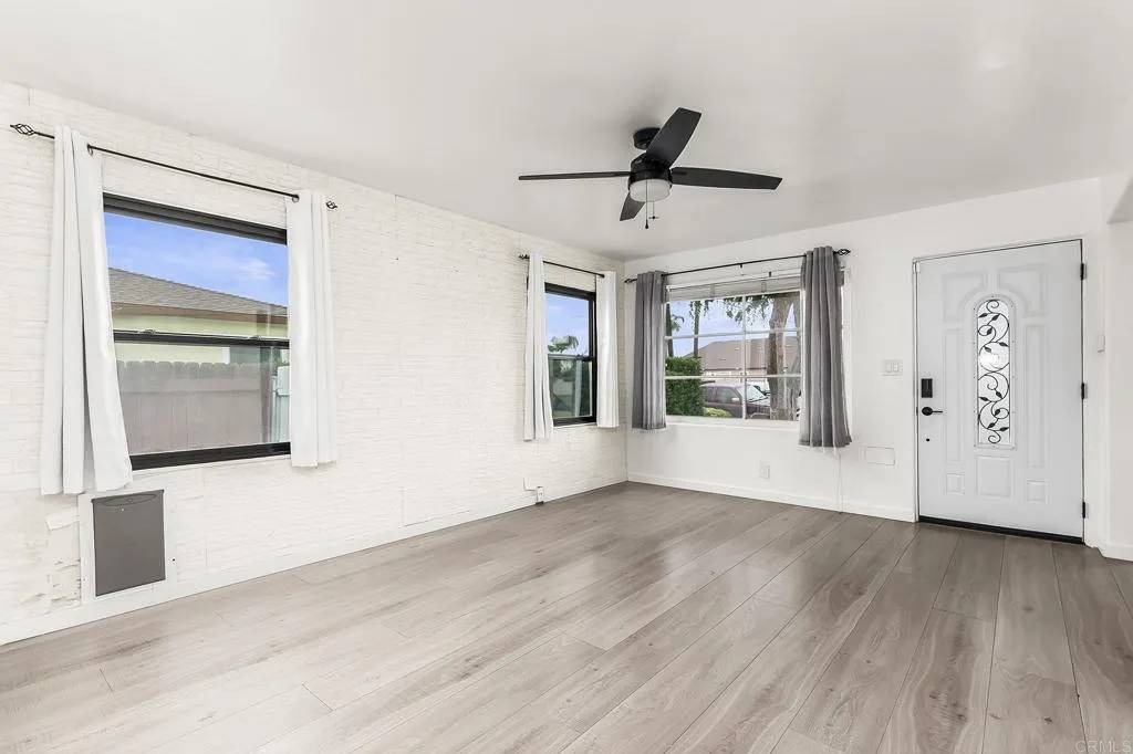 San Diego, CA 92115,3510 MERIDIAN AVE