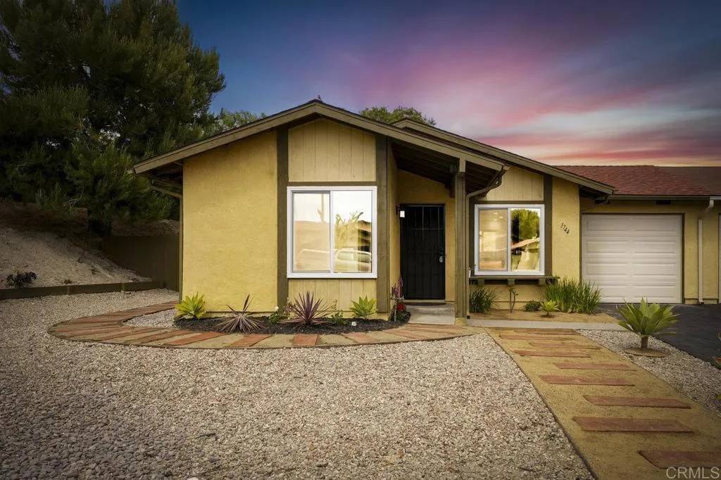 Oceanside, CA 92056,1744 Round Tree Drive