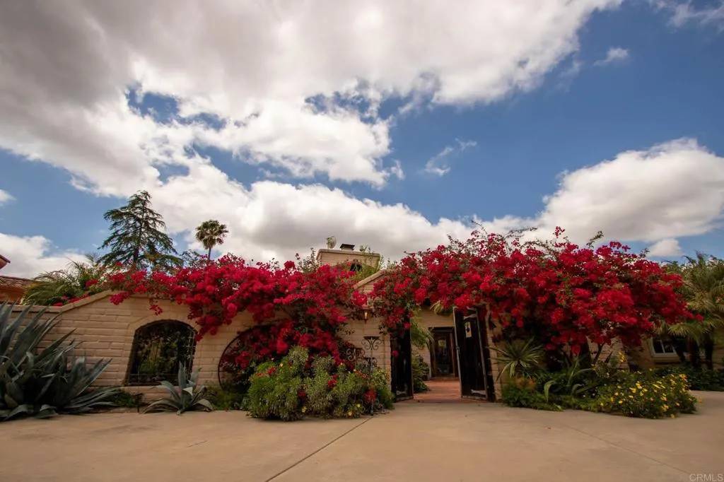 Valley Center, CA 92082,11105 Berry Road
