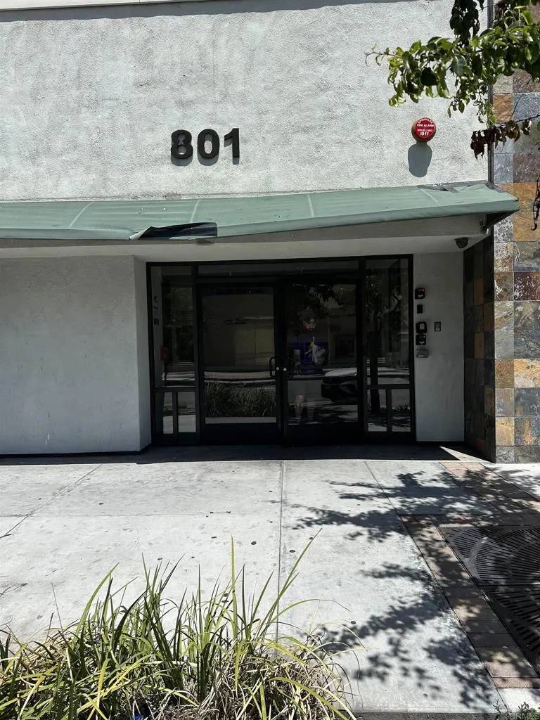 National City, CA 91950,801 National City Blvd #210