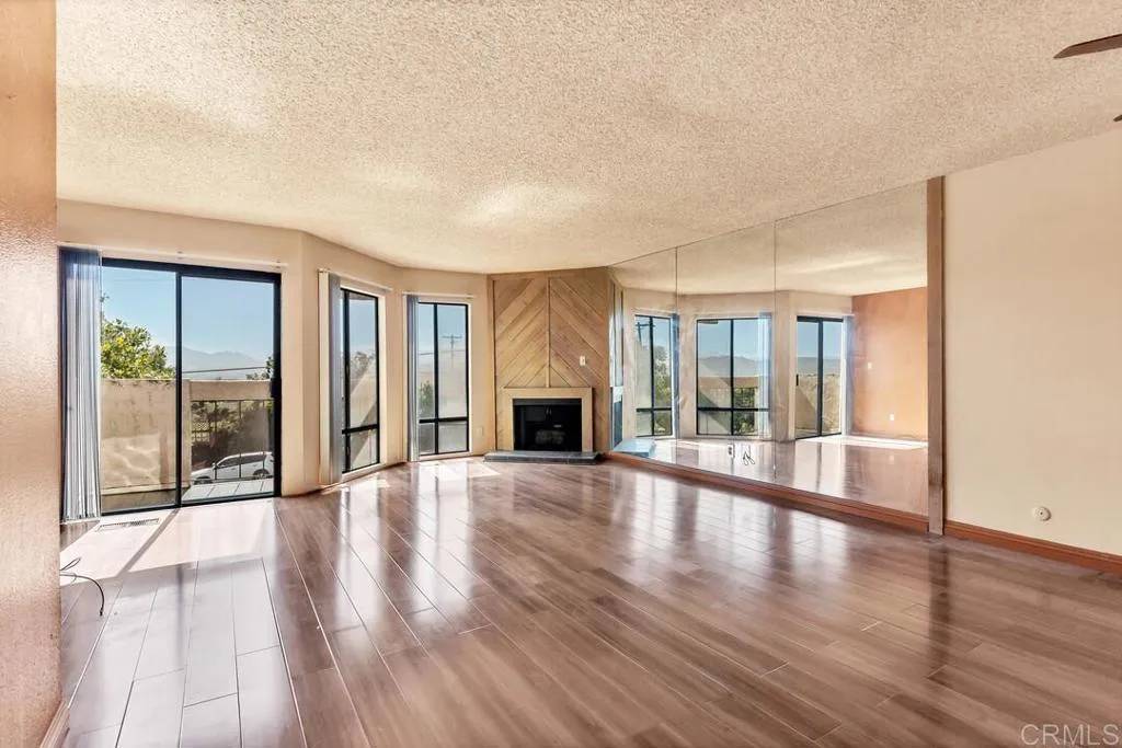 El Cajon, CA 92020,368 Travelodge Drive