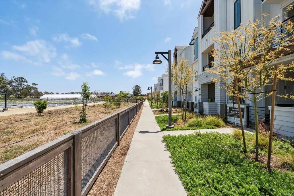 Encinitas, CA 92024,1004 Palmaria Court