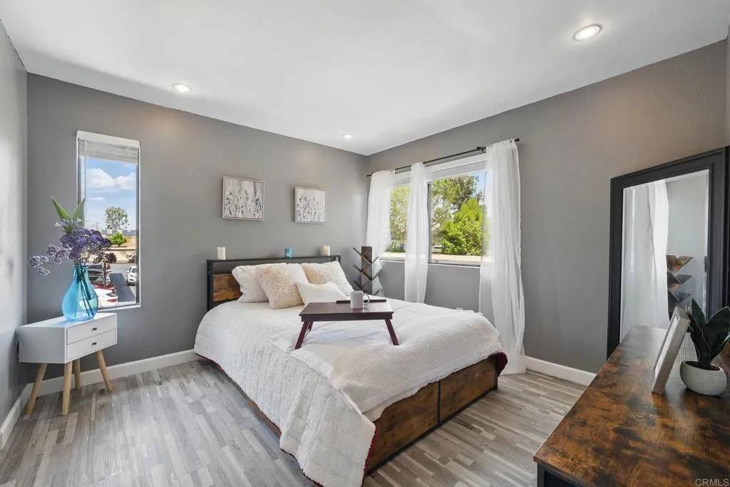 San Diego, CA 92126,10296 Black Mountain Road #222