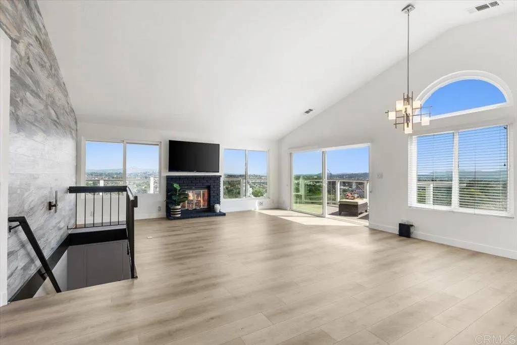 Escondido, CA 92026,1435 Archwood Place
