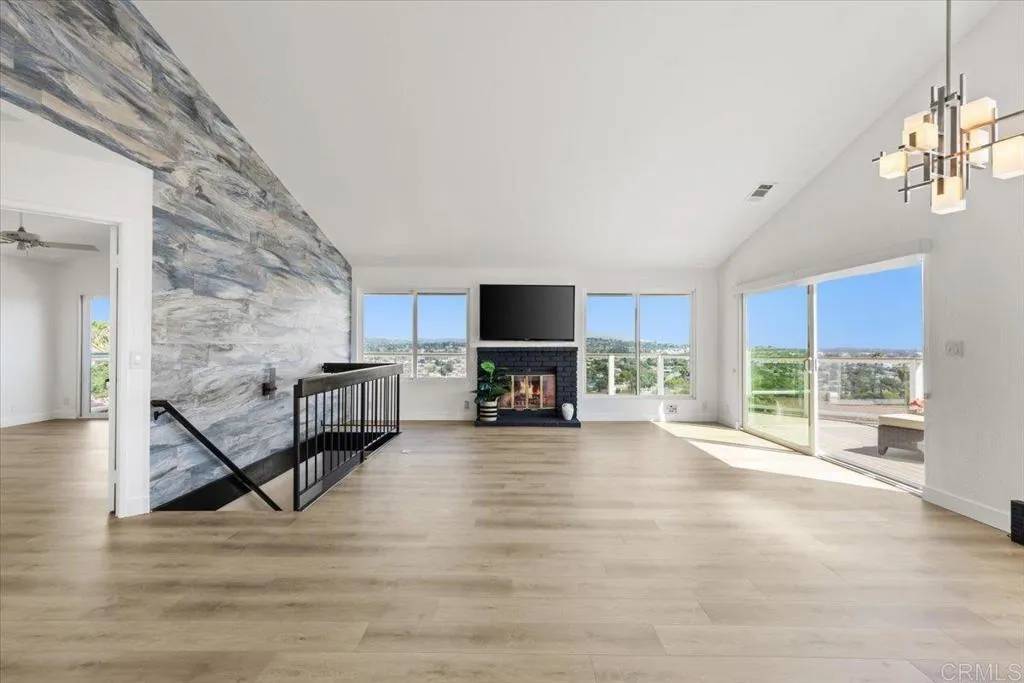 Escondido, CA 92026,1435 Archwood Place