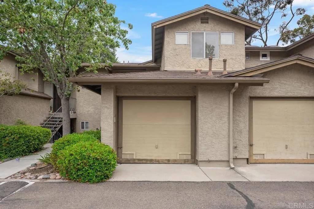 Santee, CA 92071,7398 Park View Court #135