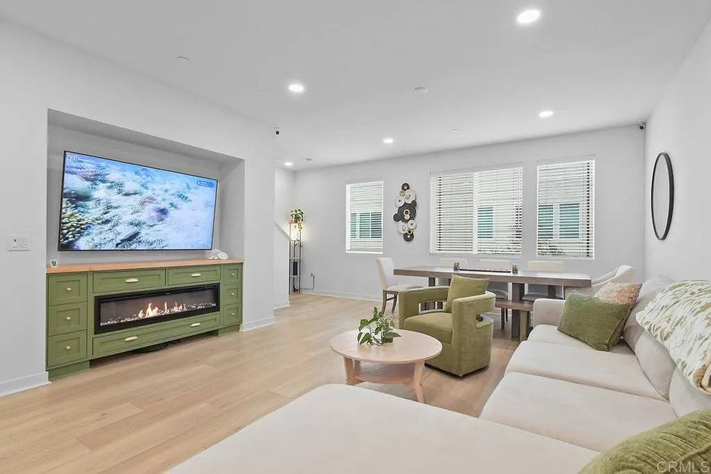 San Diego, CA 92154,5480 Shorefront Dr. ##166