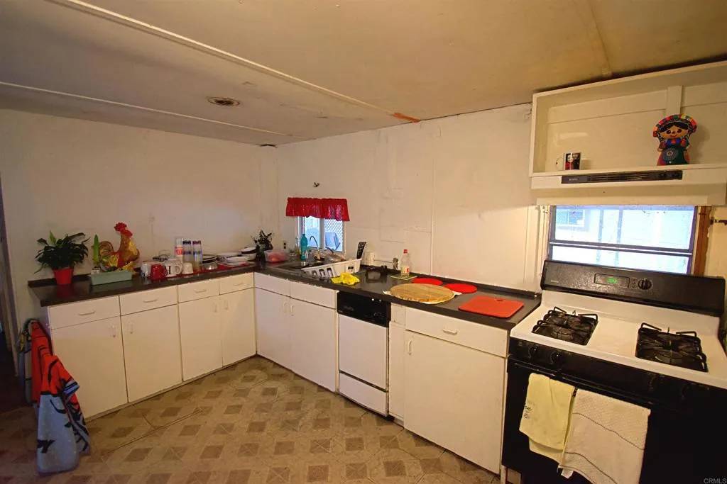 Chula Vista, CA 91910,677 G #166