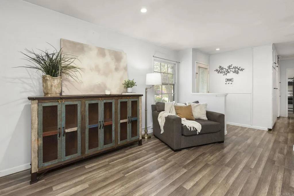 Spring Valley, CA 91977,642 Carlsbad St.