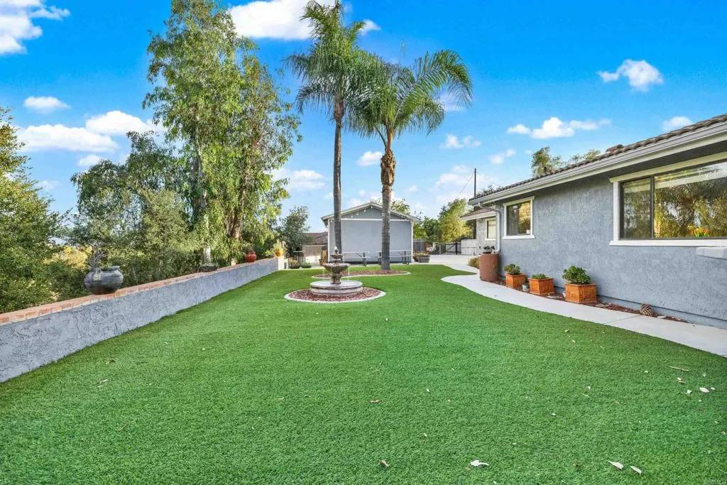 Lakeside, CA 92040,11152 Toyon Hill