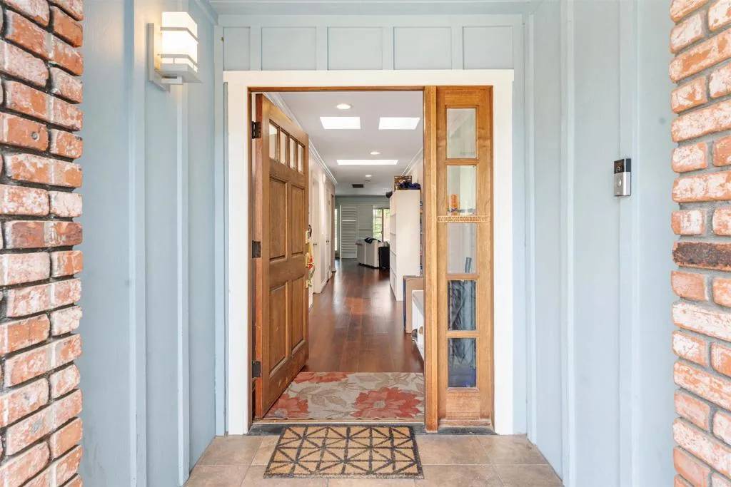 El Cajon, CA 92020,1308 Hacienda Dr