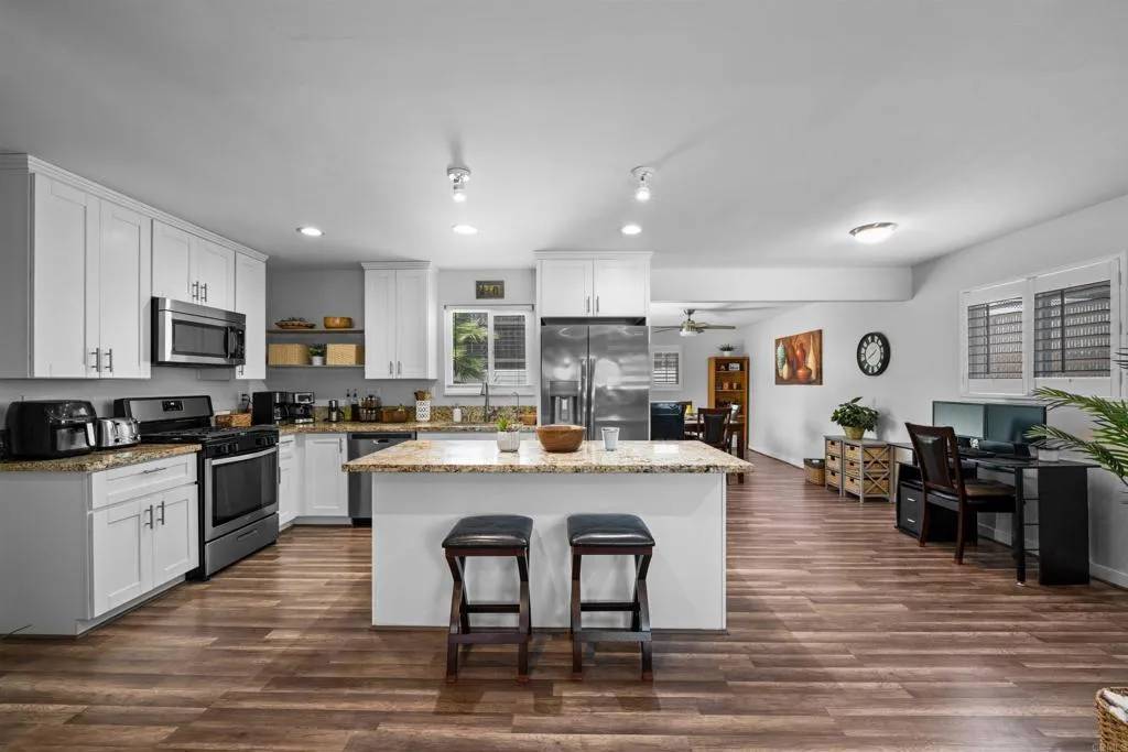 Santee, CA 92071,9181 Bloomdale Street