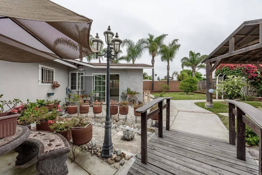 Oceanside, CA 92054,522 Garfield Street
