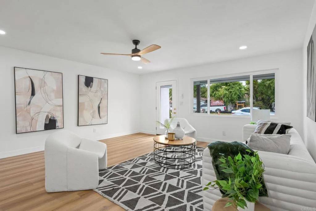 Fallbrook, CA 92028,508 Village View Place