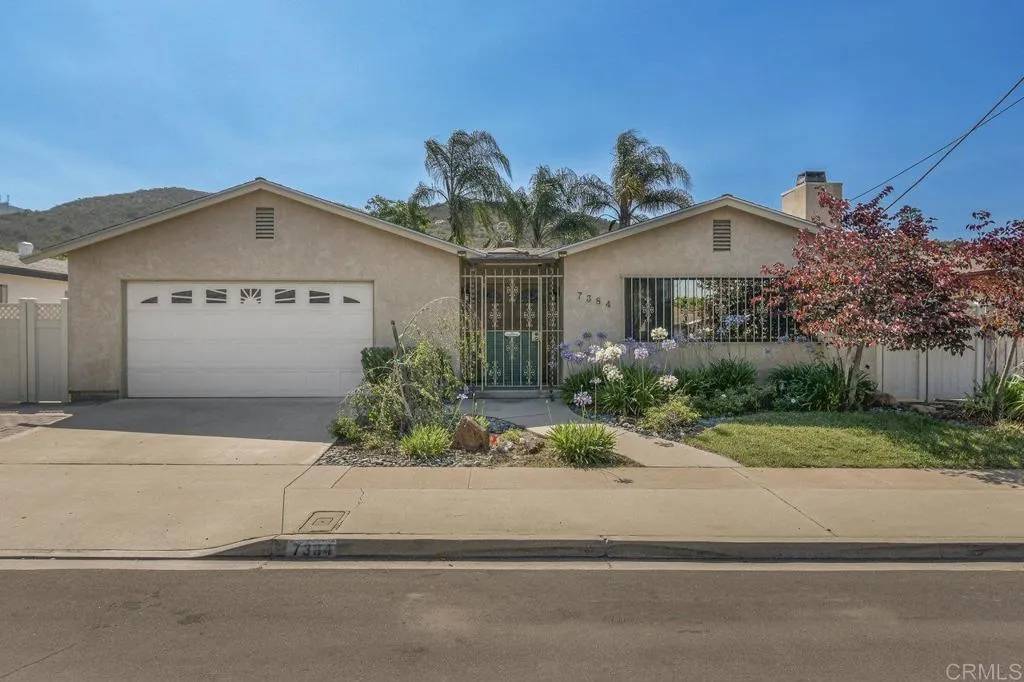 San Diego, CA 92119,7384 Ballinger