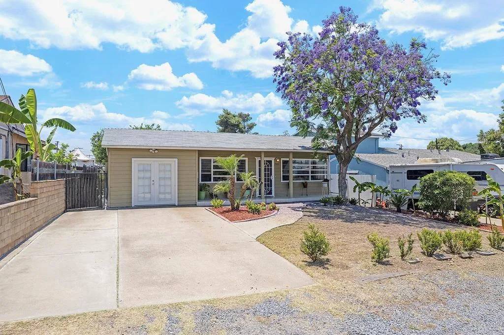 Lemon Grove, CA 91945,7423 Pacific Avenue