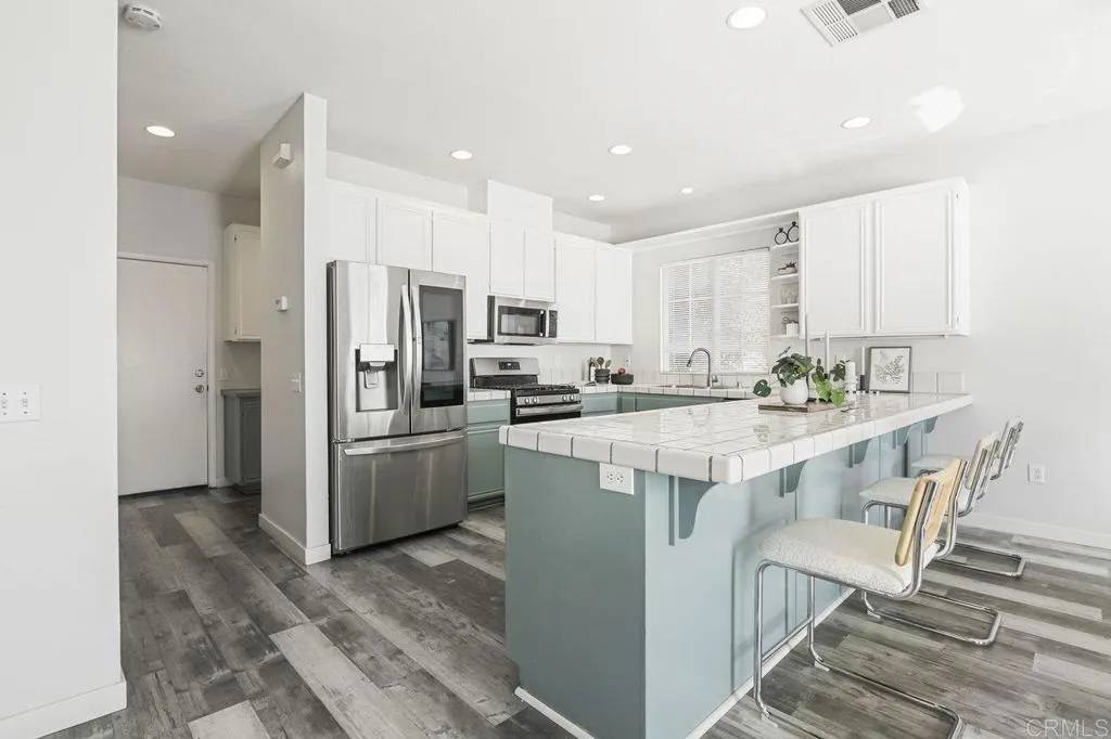 El Cajon, CA 92021,1159 Farview Court